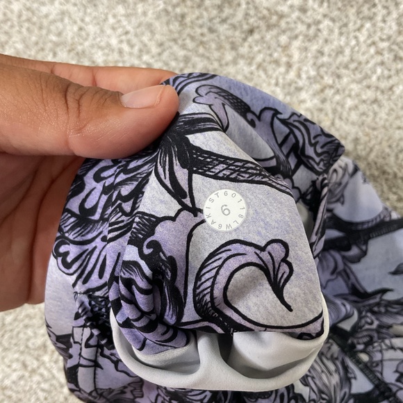 Lululemon Fast & Free Crop II 19” Leggings Blue Hanakotoba Starlight Floral Sz 6 - Picture 7 of 12